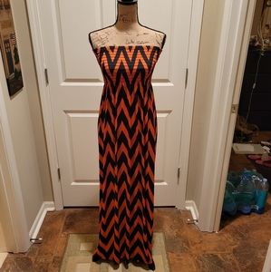 THIS SHOP IS CLOSING MONDAY  Polyester and spandex. Plenty of stretch